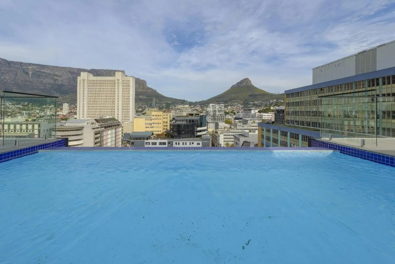 Tokyo Apartments - Luxury Family Studio With Balcony Cape Town