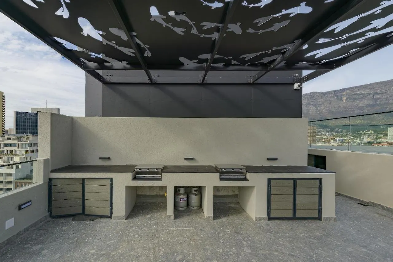 Tokyo Apartments - Luxury Family Studio With Balcony Cape Town Apart Otel