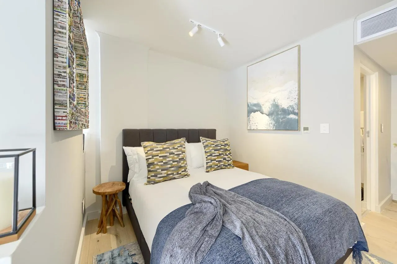 Tokyo Apartments - Luxury Family Studio With Balcony Cape Town